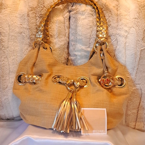 Michael Kors Handbags - MICHAEL KORS SPRING PURSE